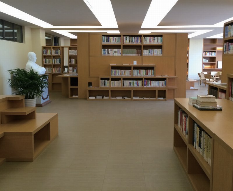 雅卓復(fù)合多層PVC地板